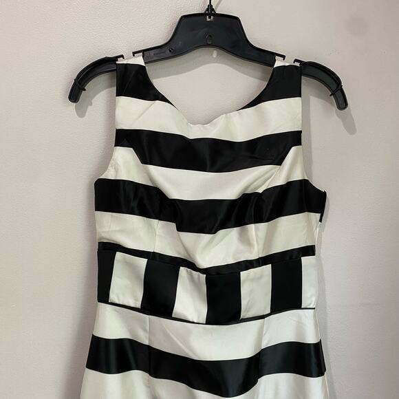 ASOS Black And Ivory Striped Posh Pencil Dress Size 6 NWT - Picture 11 of 13